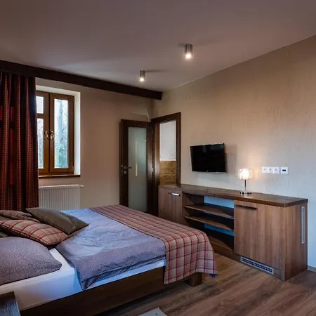 Chalet La *